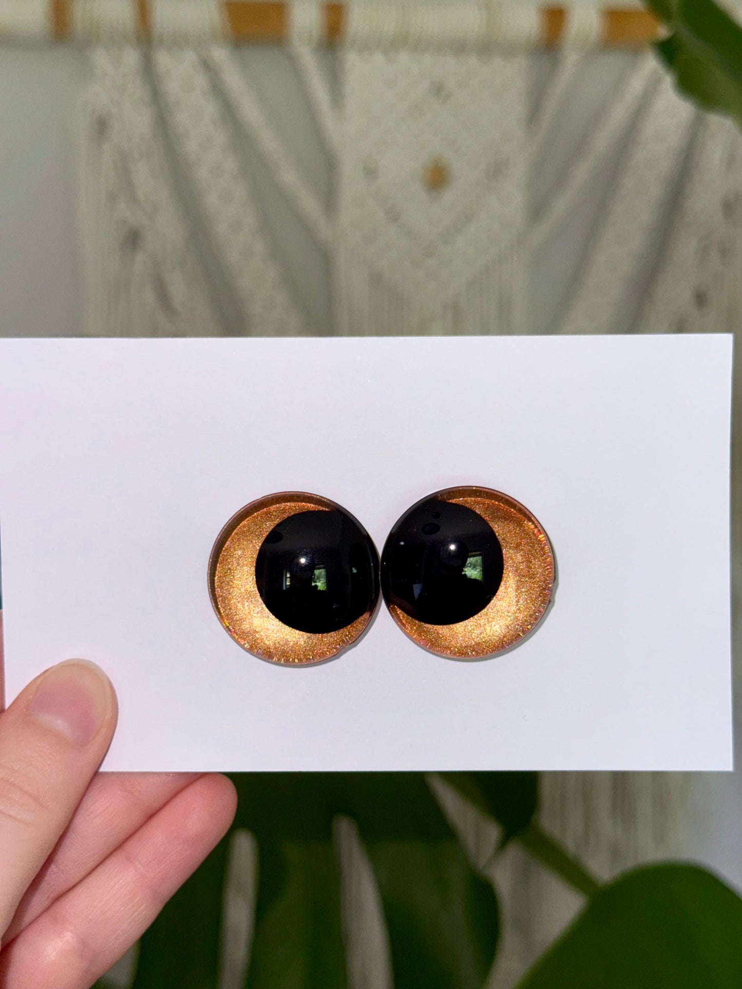 'Walnut' 30mm/25mm/20mm Safety Eyes