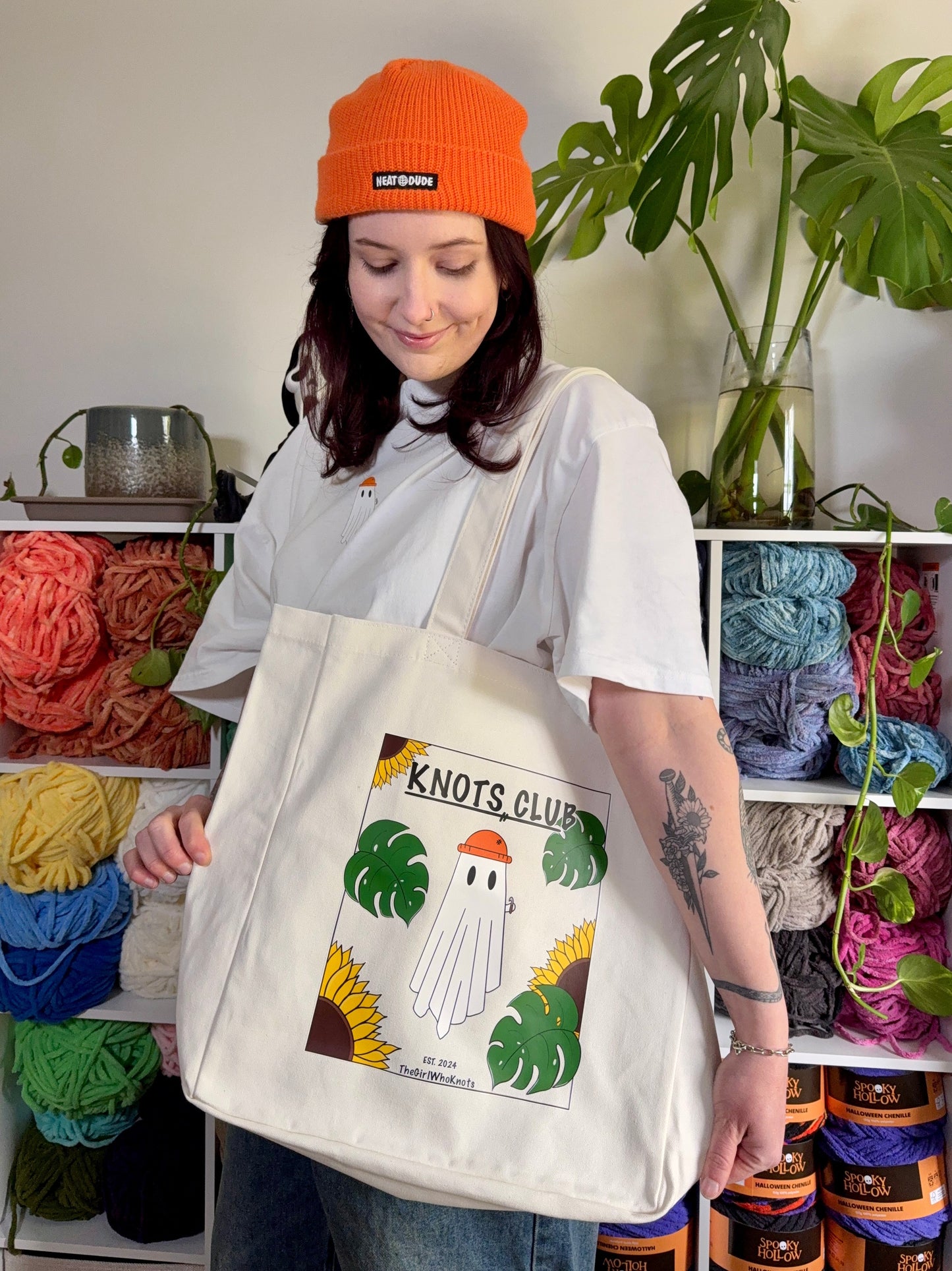 Knot's Club Tote Bag
