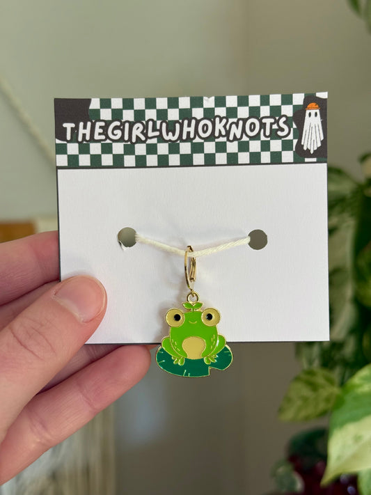 Frog Stitch Markers